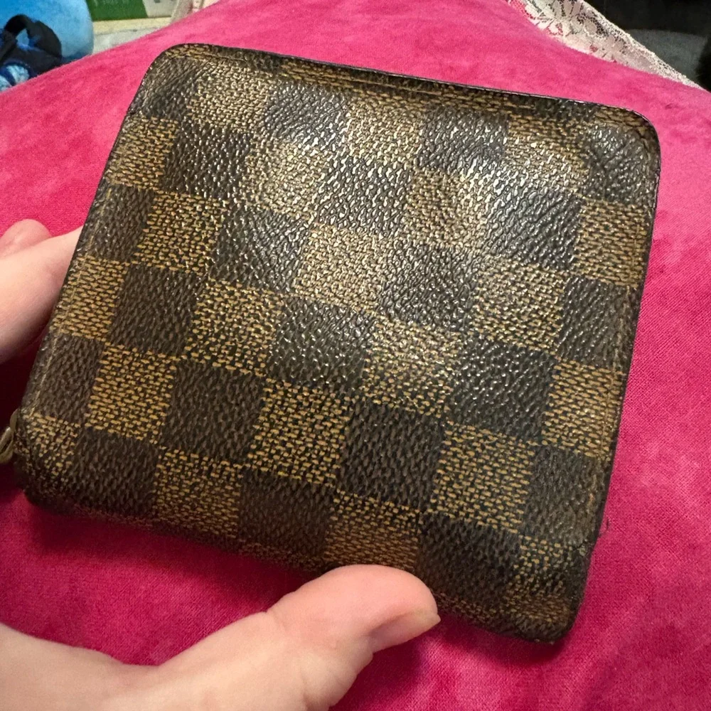 Louis Vuitton Monogram Compact Wallet - Picture 6 of 12
